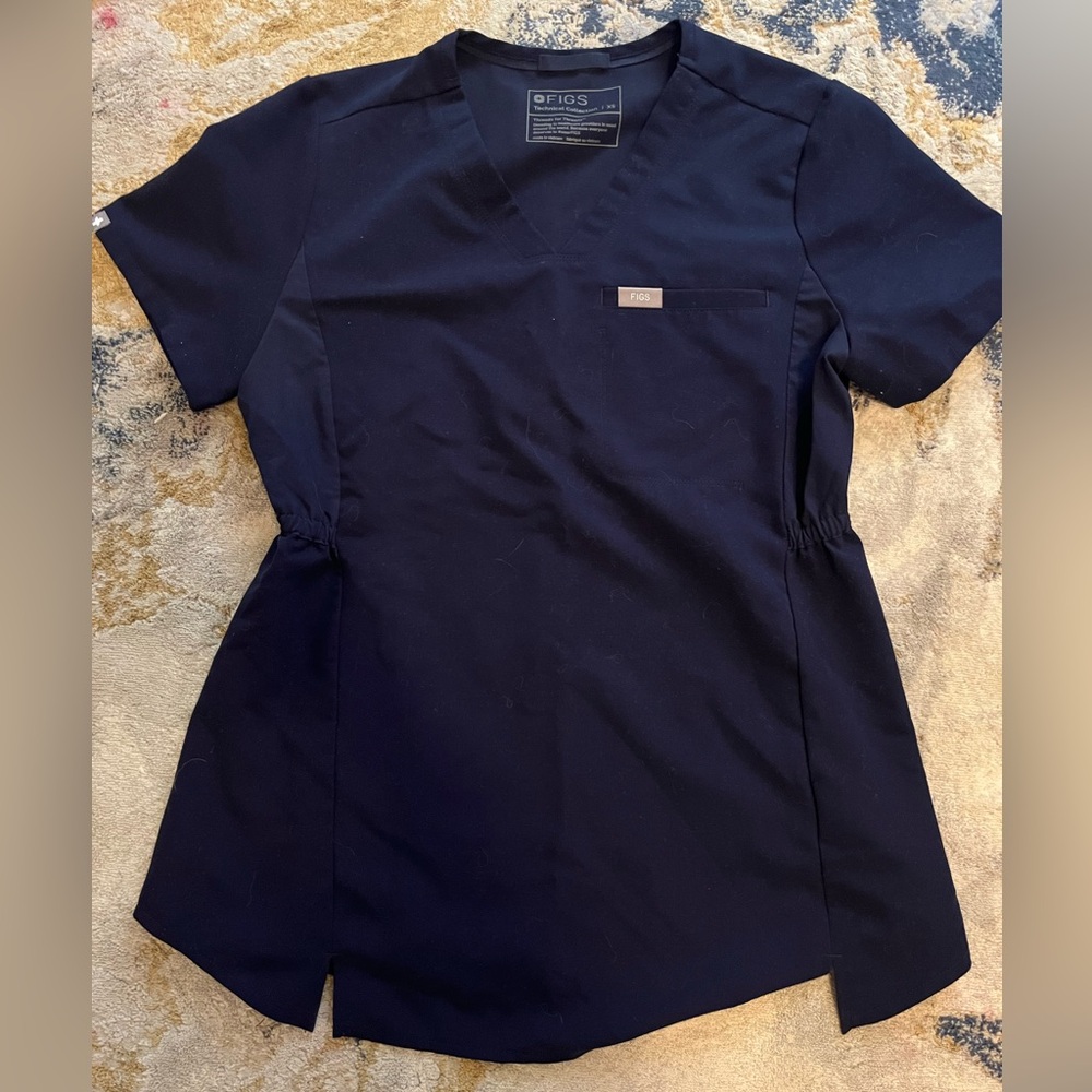 Figs Octavia Maternity Scrub Top